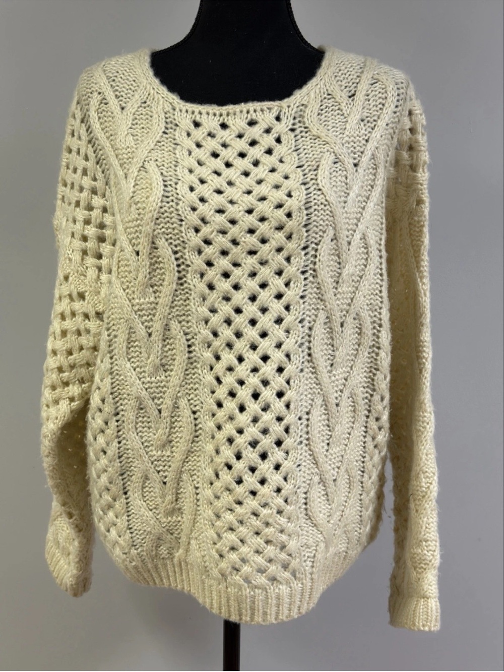 Urban Day Women’s Knit Pullover Sweater Oatmeal Size M/L